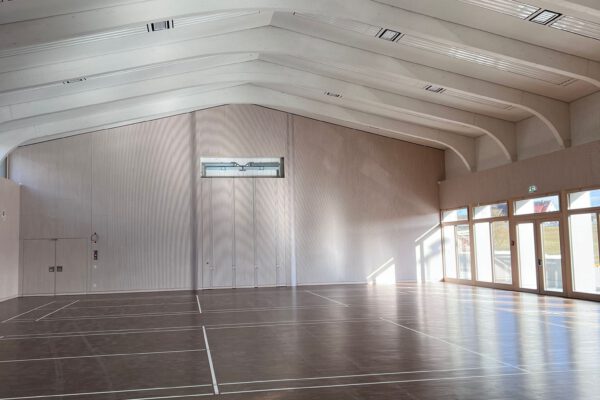 Sport- und Festhalle 2 Sport- und Festhalle 2